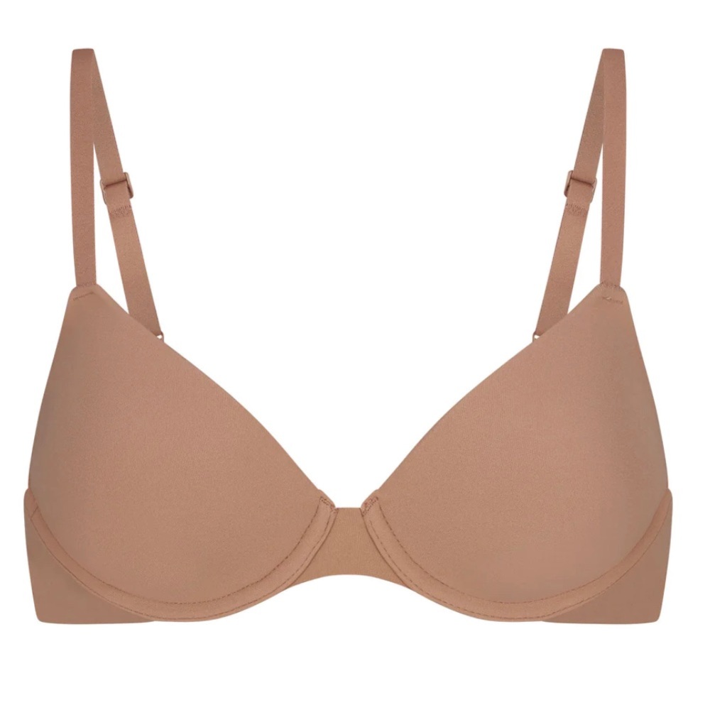 SKIMS NWOT FITS EVERYBODY T SHIRT BRA 34D